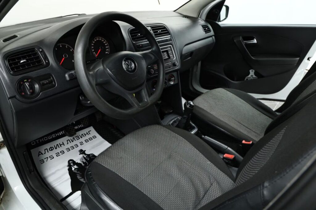Volkswagen Polo Sedan I · Рестайлинг