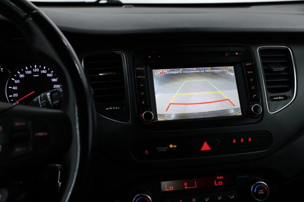 Kia Carens III
