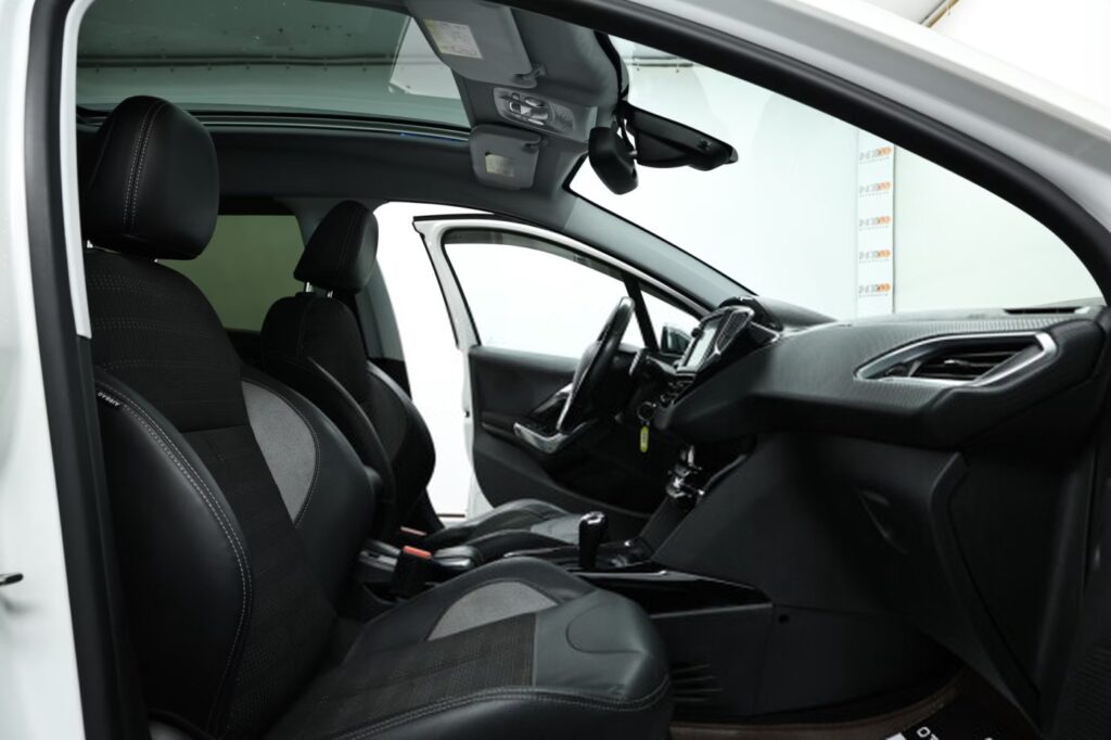 Peugeot 2008 I