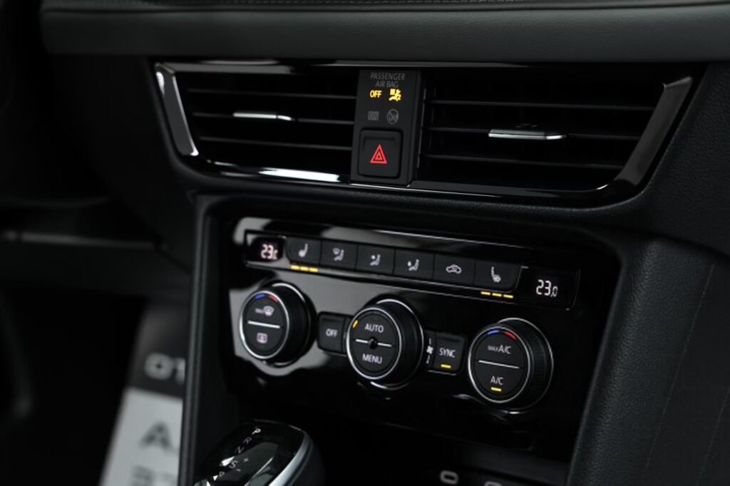 Volkswagen Taos  I