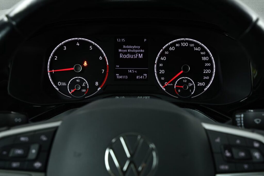 Volkswagen Polo Sedan II