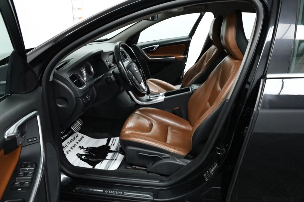 Volvo S60 II