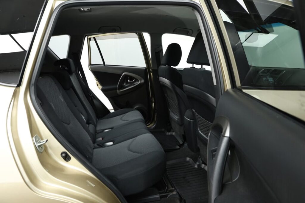 Toyota RAV4 III (XA30) · 2-й рестайлинг