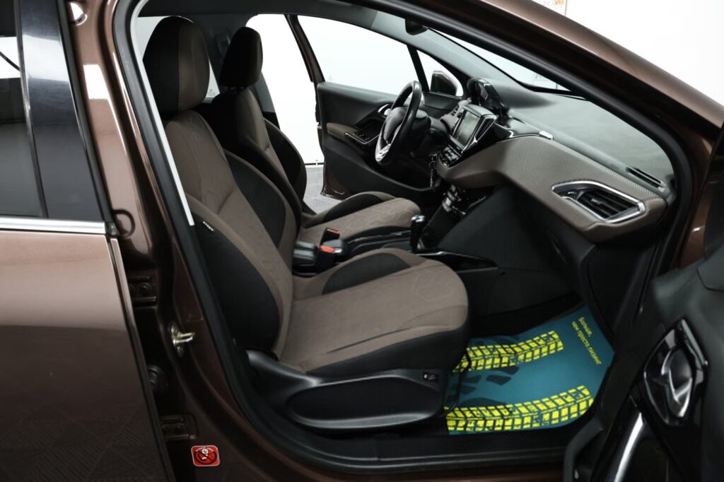 Peugeot 2008 I