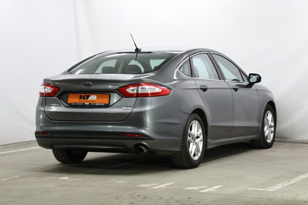 Ford Fusion USA II