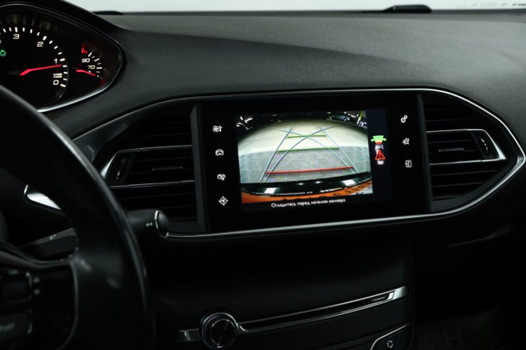 Peugeot 308 T9