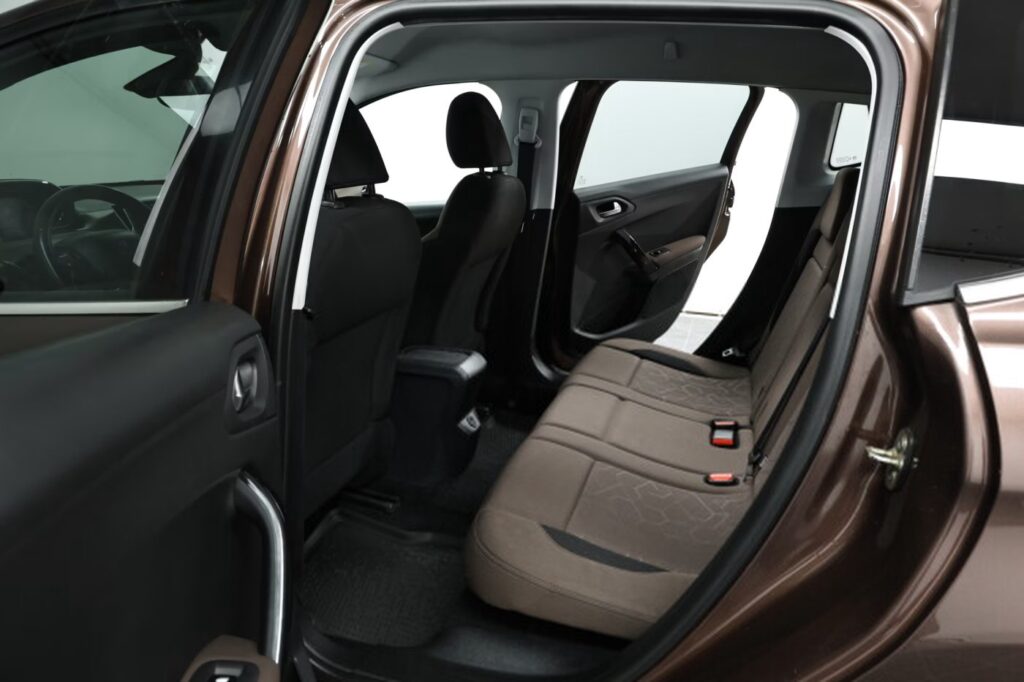 Peugeot 2008 I