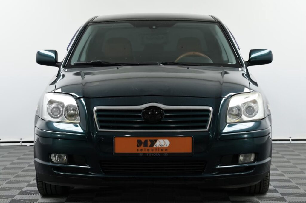 Toyota Avensis II (T250)