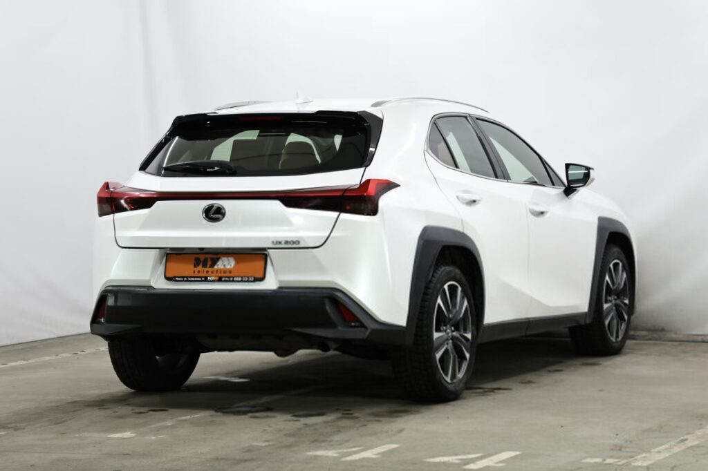 Lexus UX I
