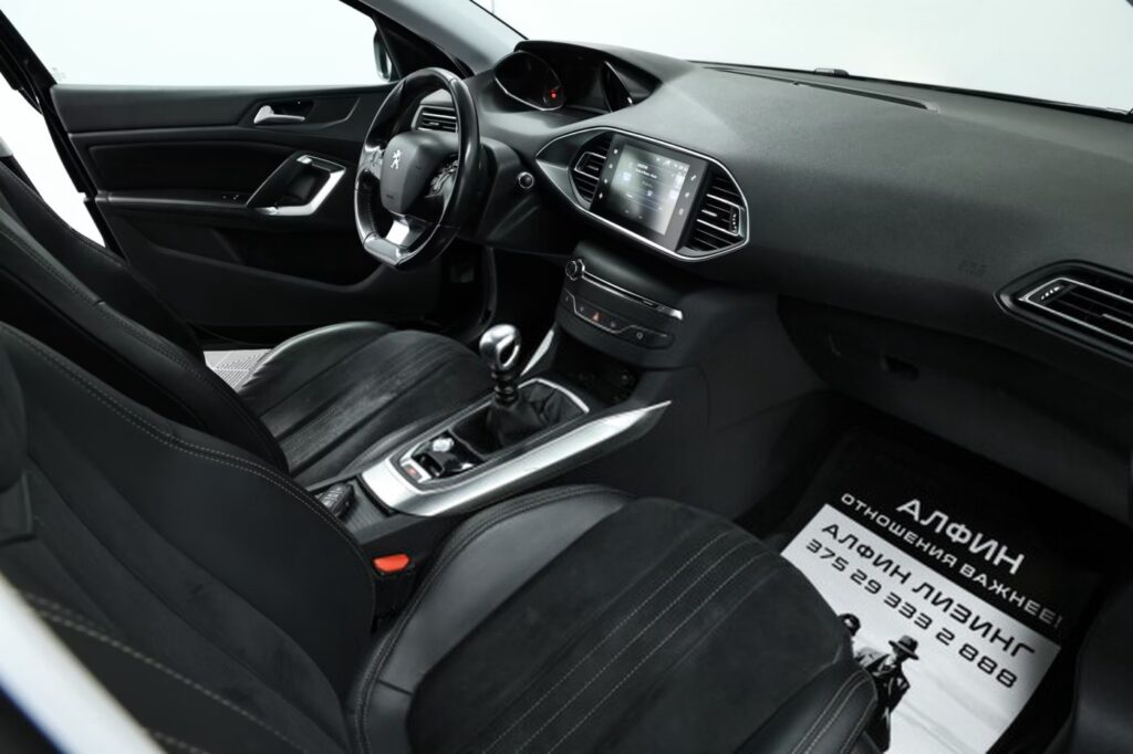 Peugeot 308 T9
