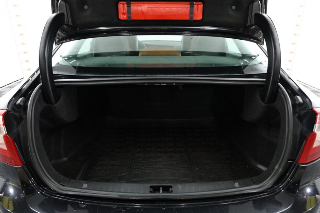 Volvo S60 II