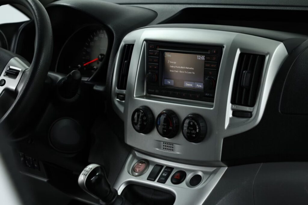 Nissan NV200 I