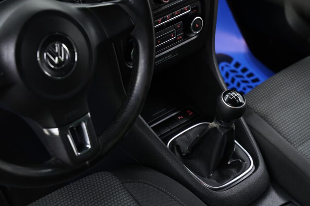 Volkswagen Golf VI