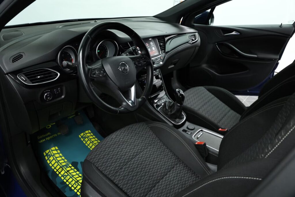 Opel Astra K