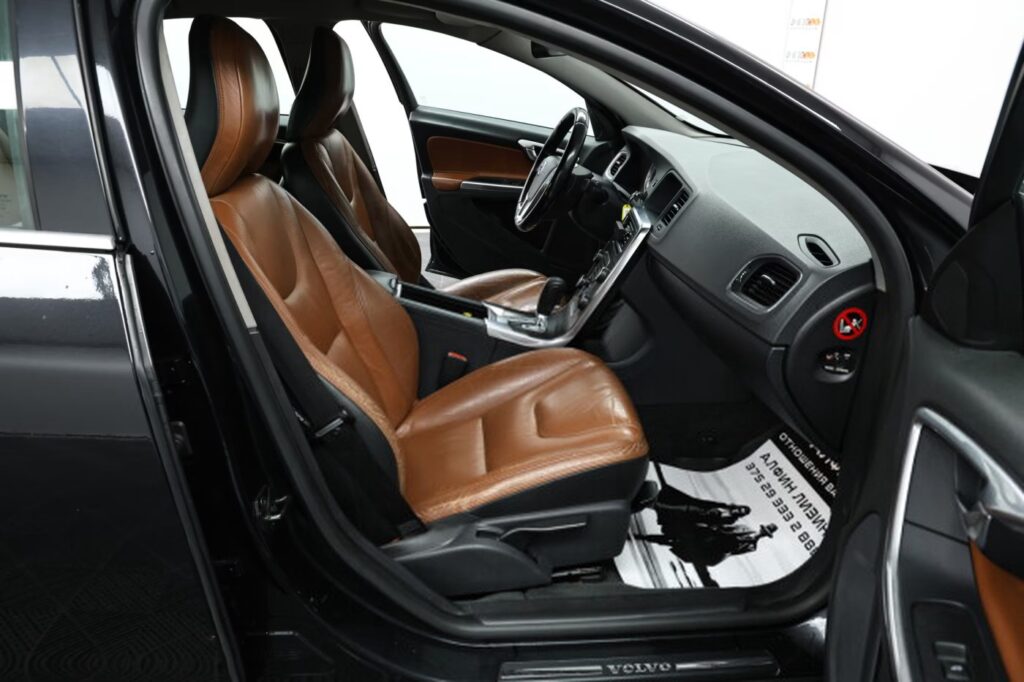 Volvo S60 II