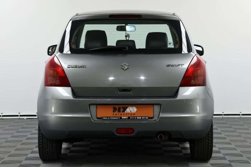 Suzuki Swift III