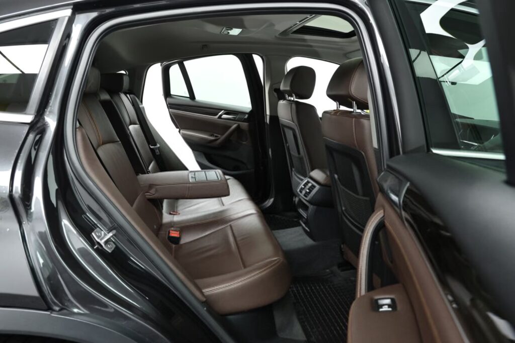 BMW X4 F26