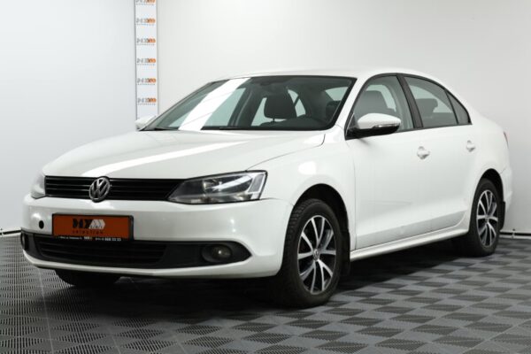 Volkswagen Jetta VI
