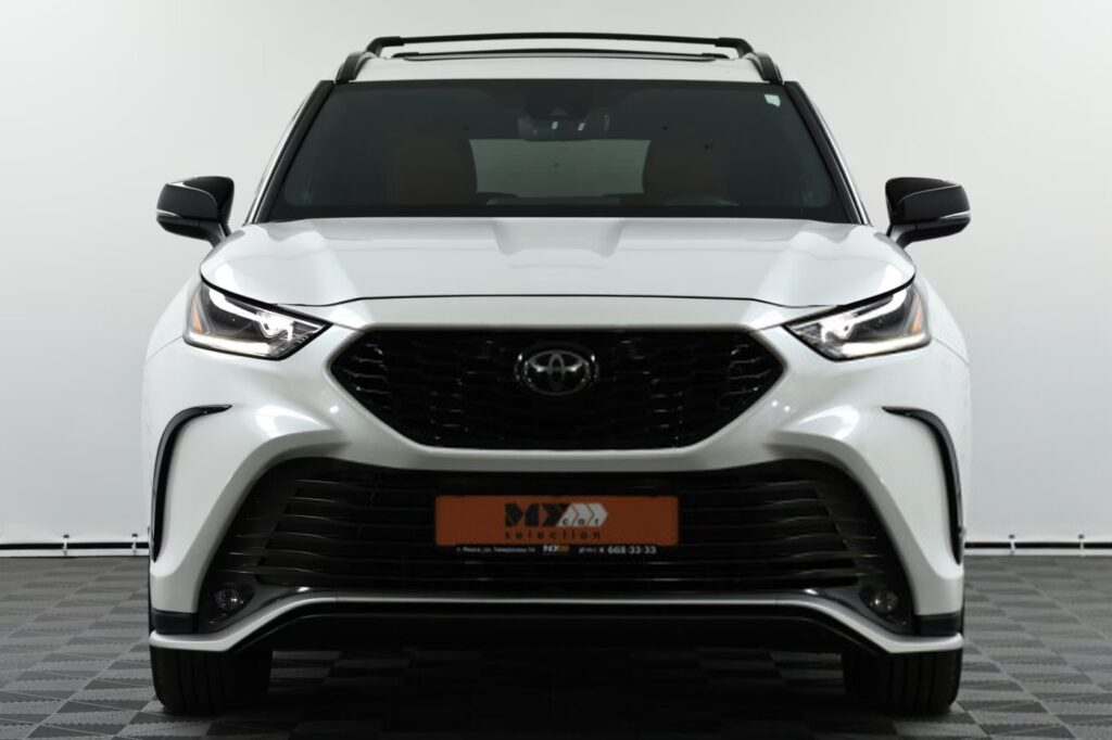 Toyota Highlander IV (XU70)