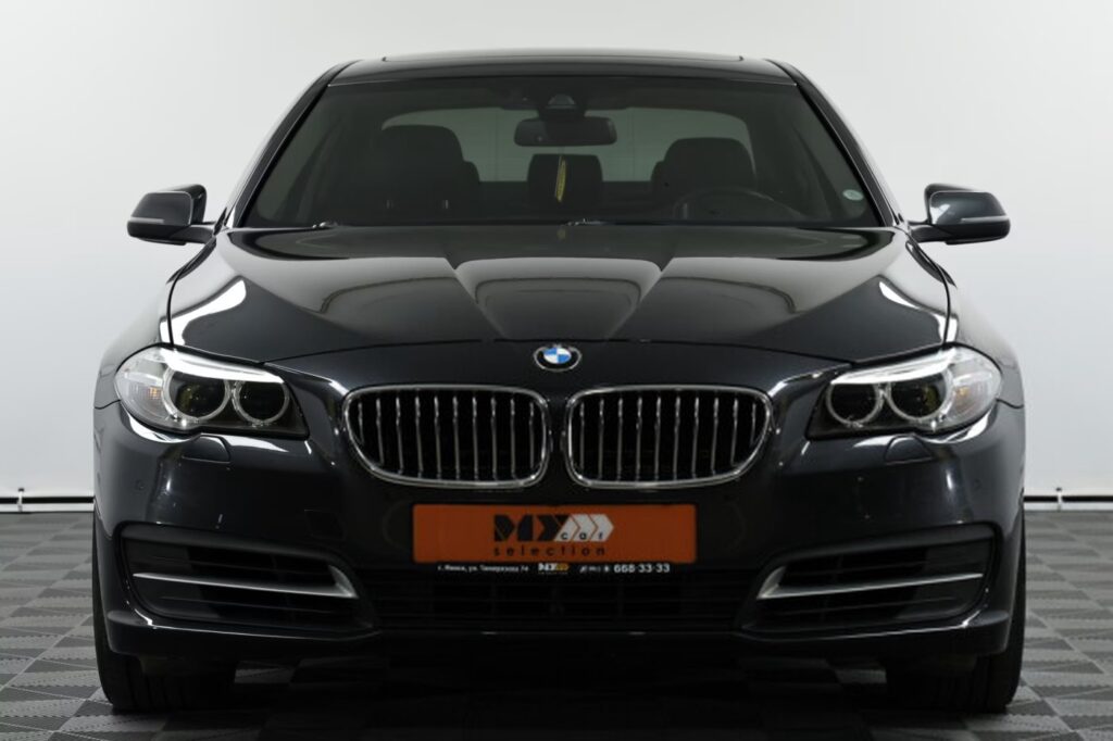 BMW 5 серия F10, F11 · Рестайлинг
