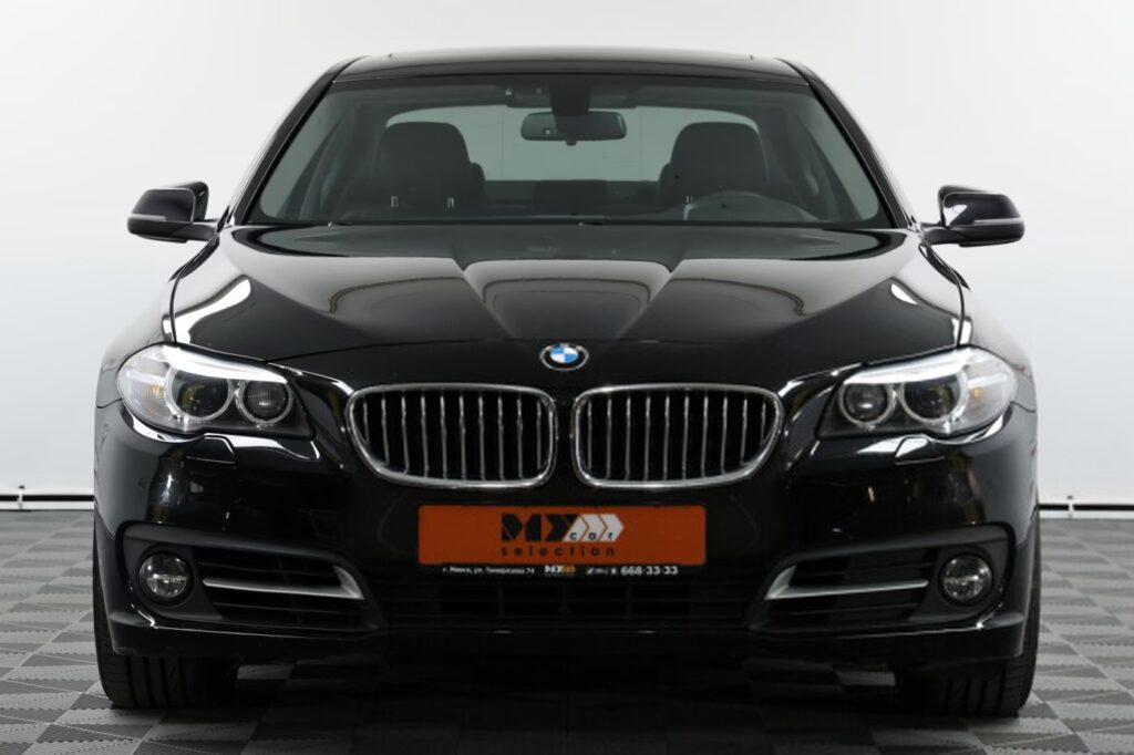 BMW 5 серия F10, F11 · Рестайлинг