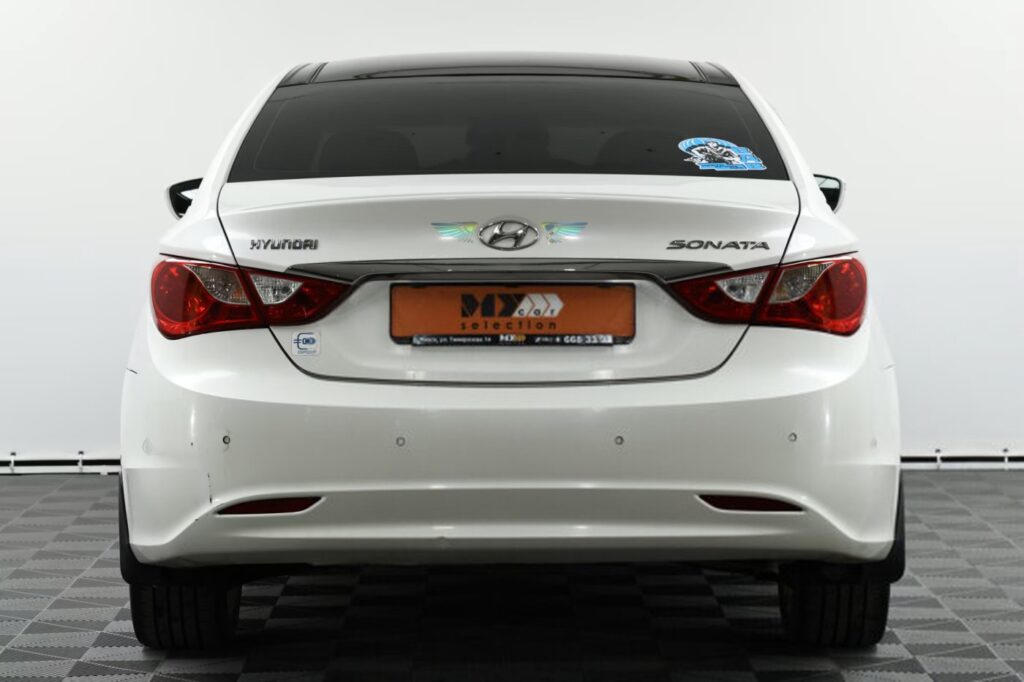 Hyundai Sonata YF