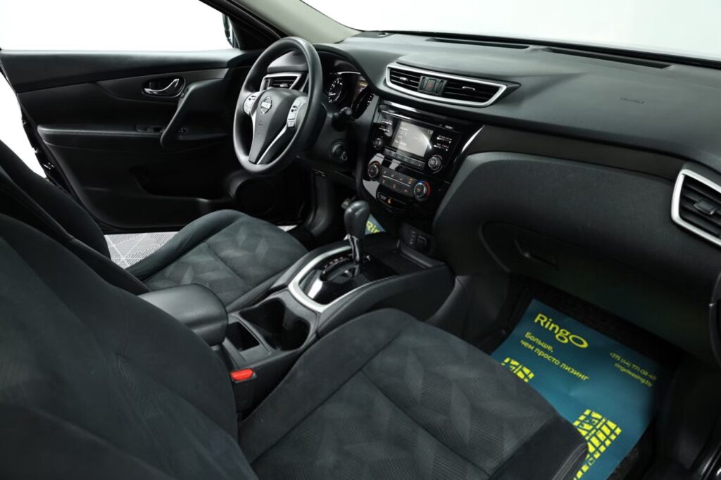 Nissan Rogue II