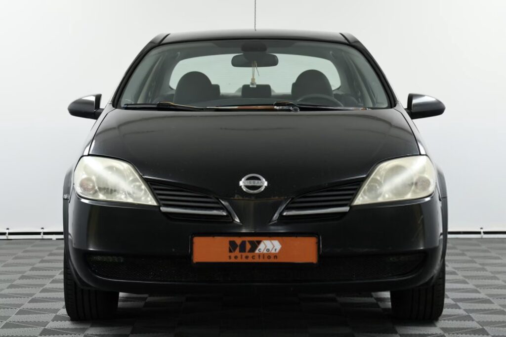 Nissan Primera P12