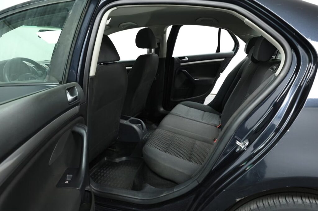 Volkswagen Jetta V