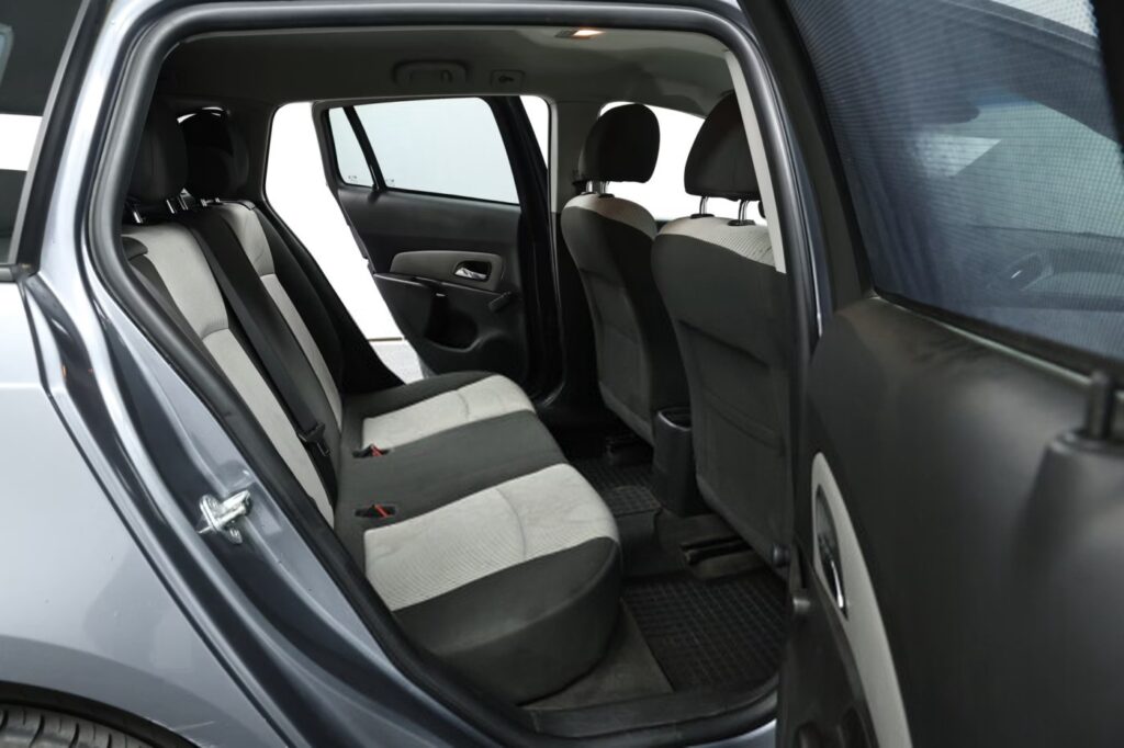 Chevrolet Cruze J300 · Рестайлинг