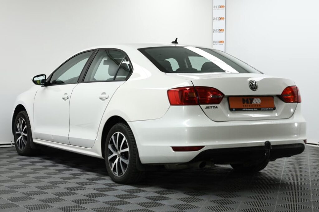 Volkswagen Jetta VI
