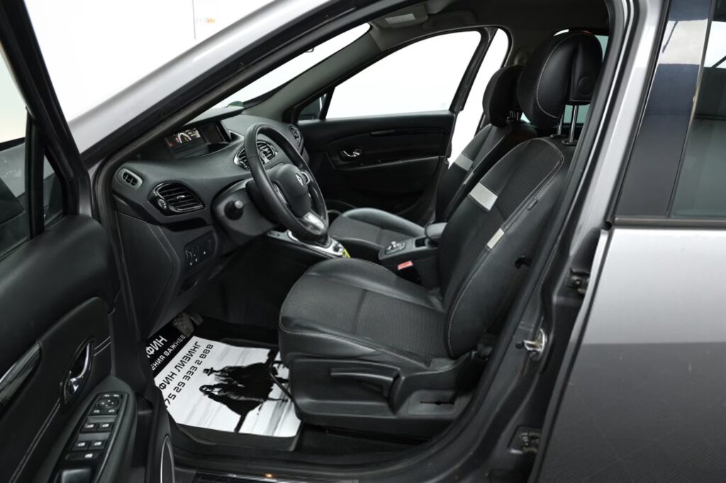 Renault Scenic III · Рестайлинг