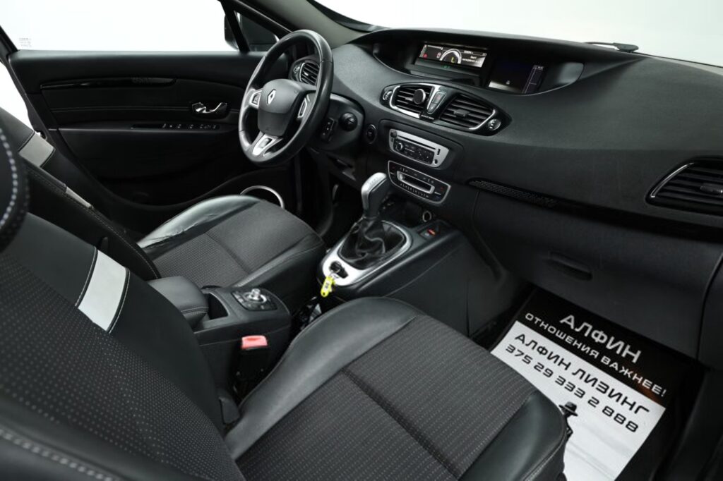 Renault Scenic III · Рестайлинг