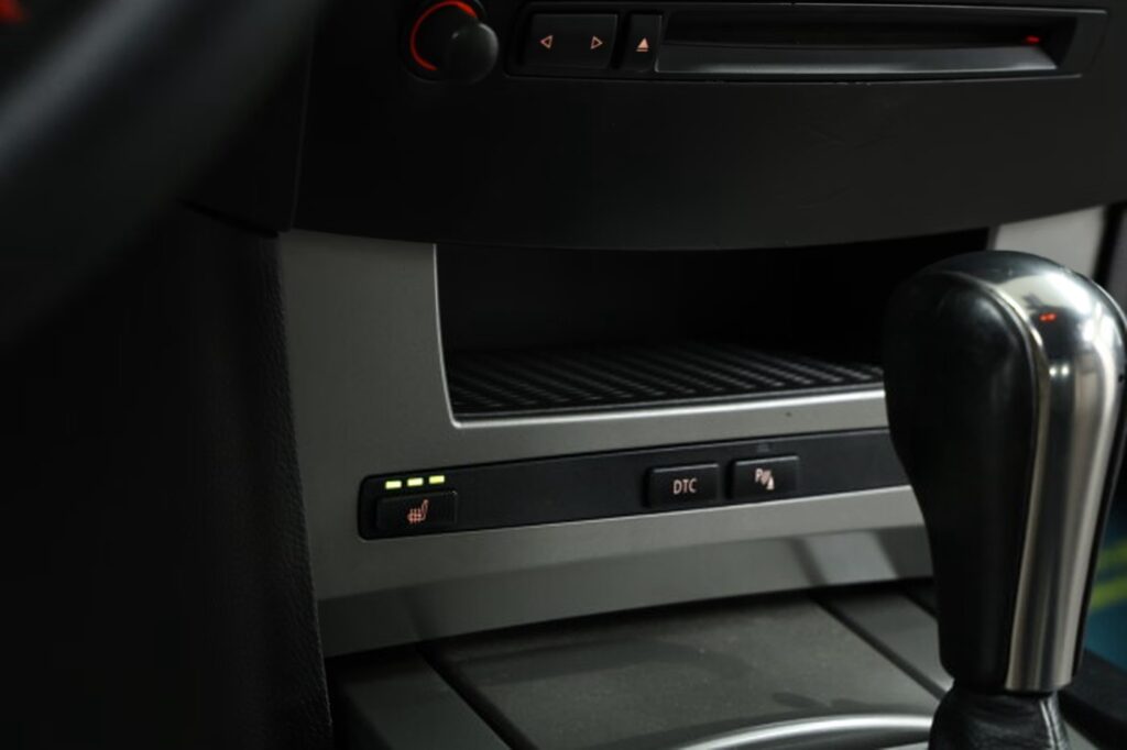 BMW 5 серия E60, E61