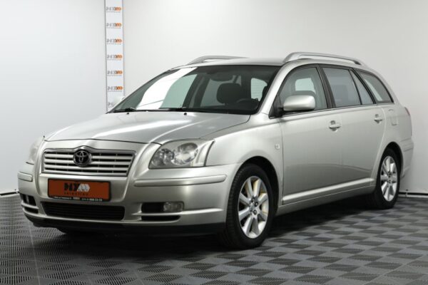 Toyota Avensis II (T250)