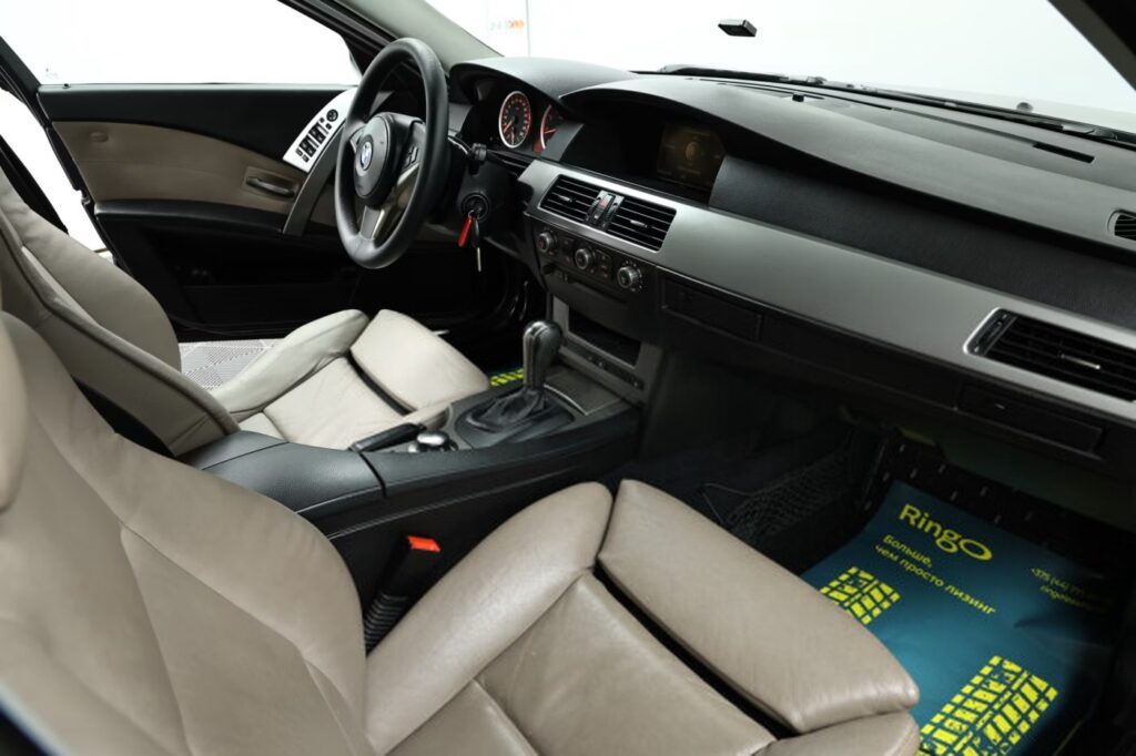 BMW 5 серия E60, E61