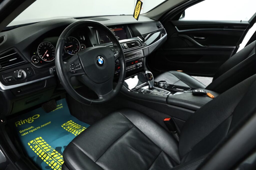 BMW 5 серия F10, F11 · Рестайлинг