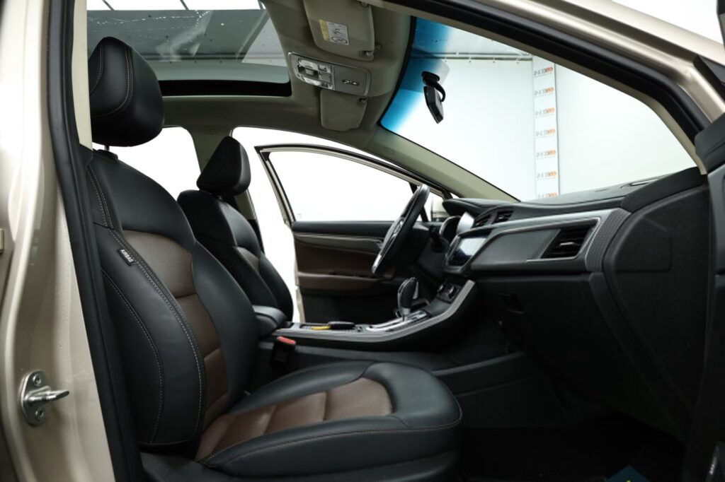 Geely GS I