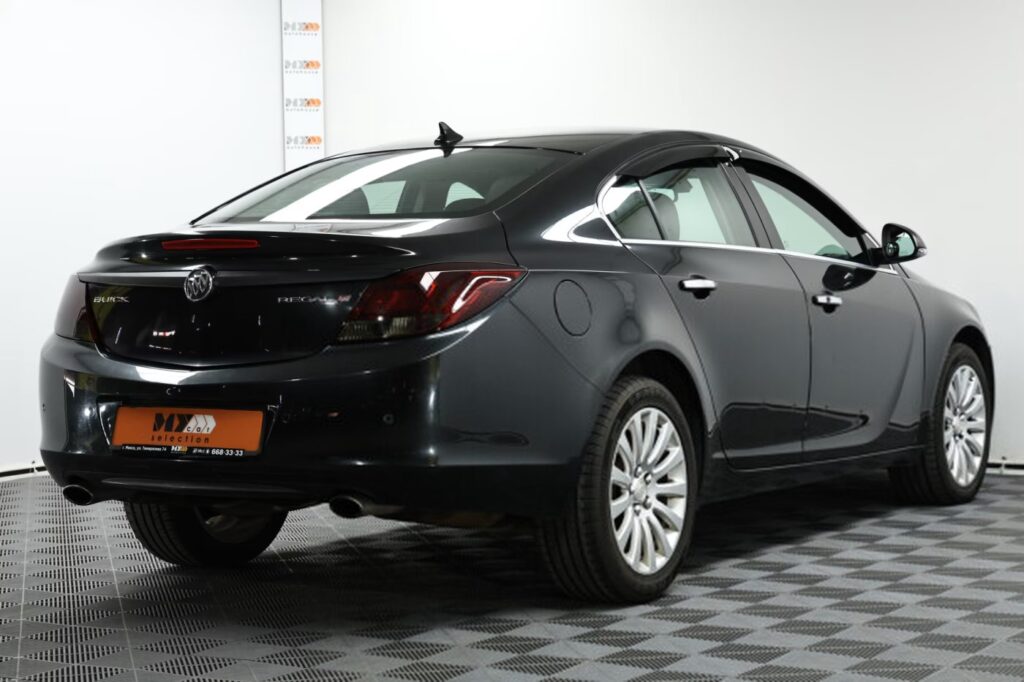 Buick Regal V