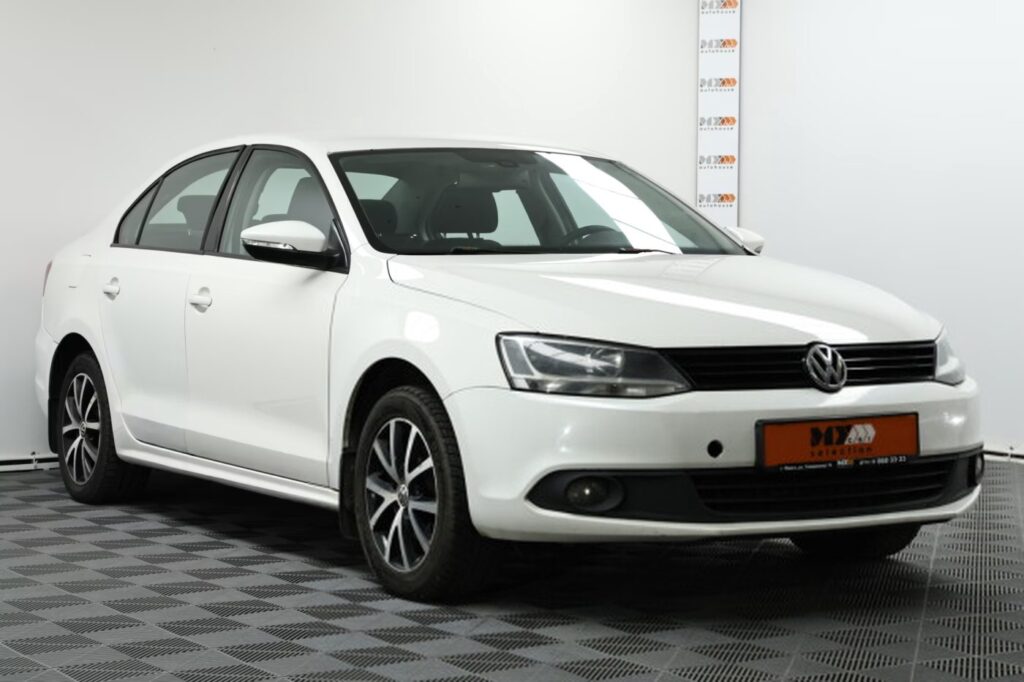 Volkswagen Jetta VI