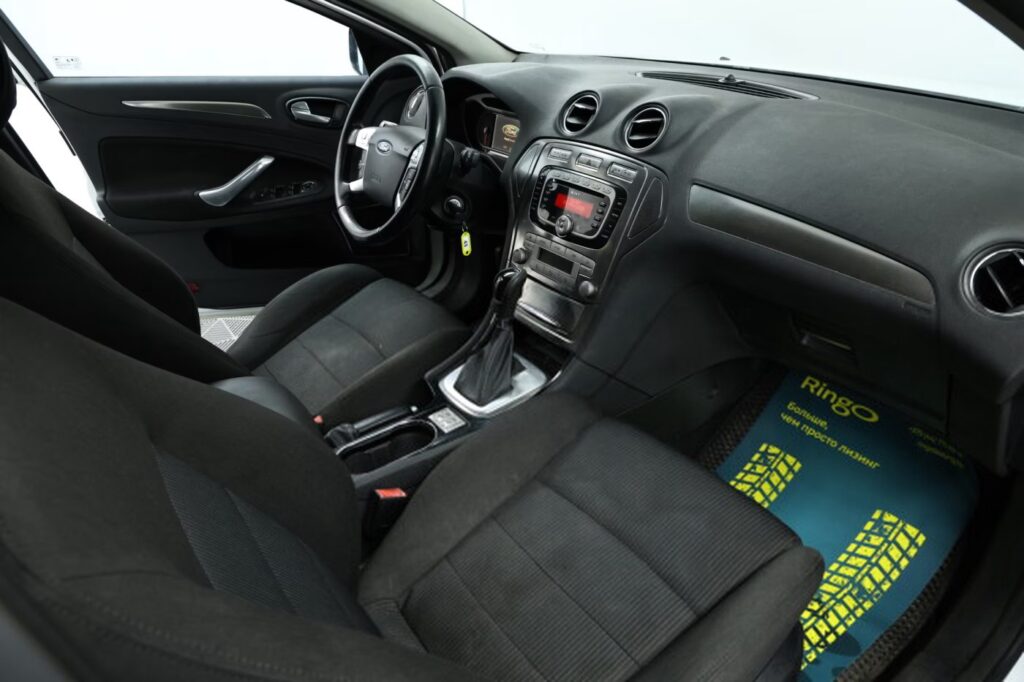 Ford Mondeo IV