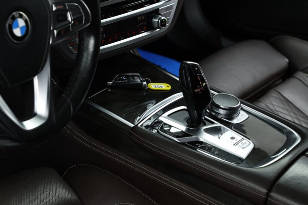 BMW 7 серия G12 (Long)