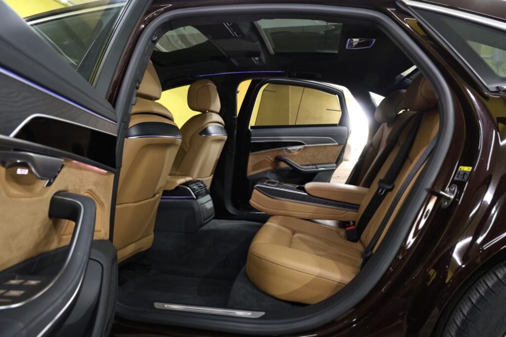 Audi A8 D5
