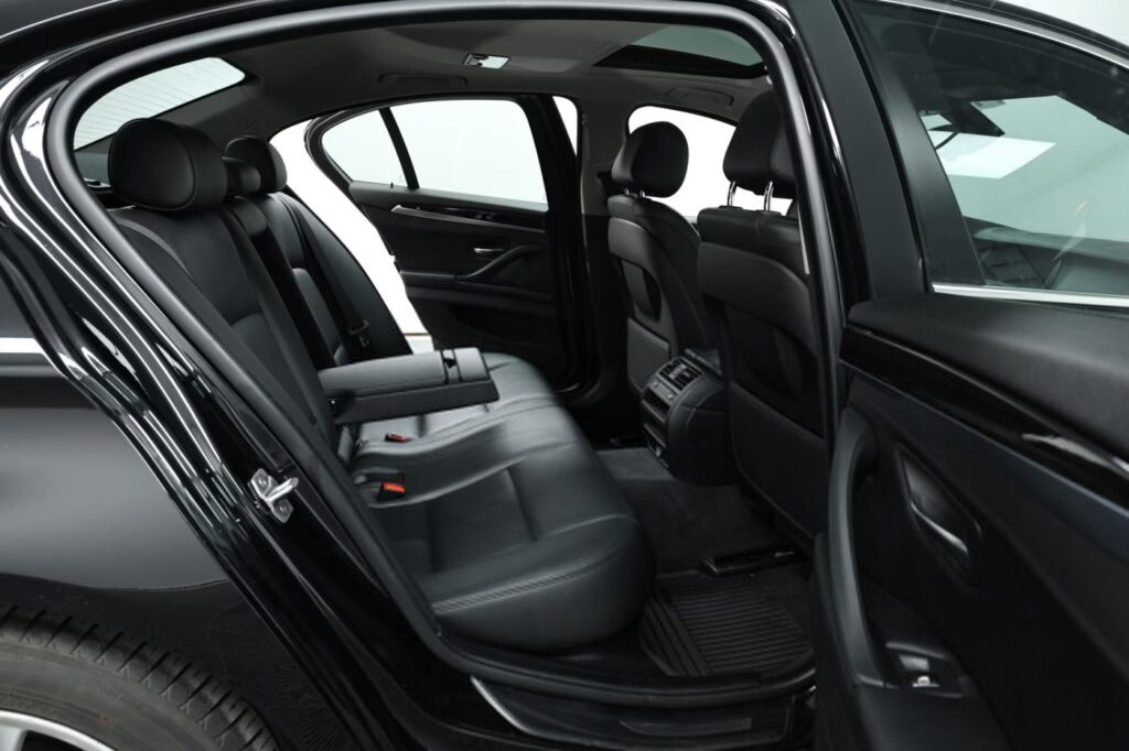 BMW 5 серия F10, F11 · Рестайлинг
