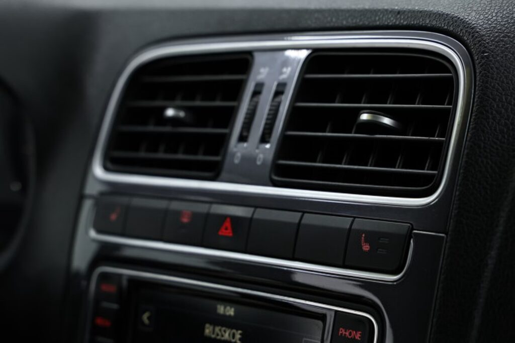 Volkswagen Polo Sedan I · Рестайлинг