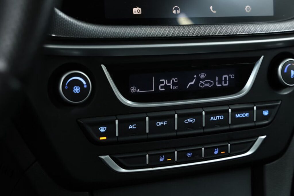 Geely emgrand I · Рестайлинг