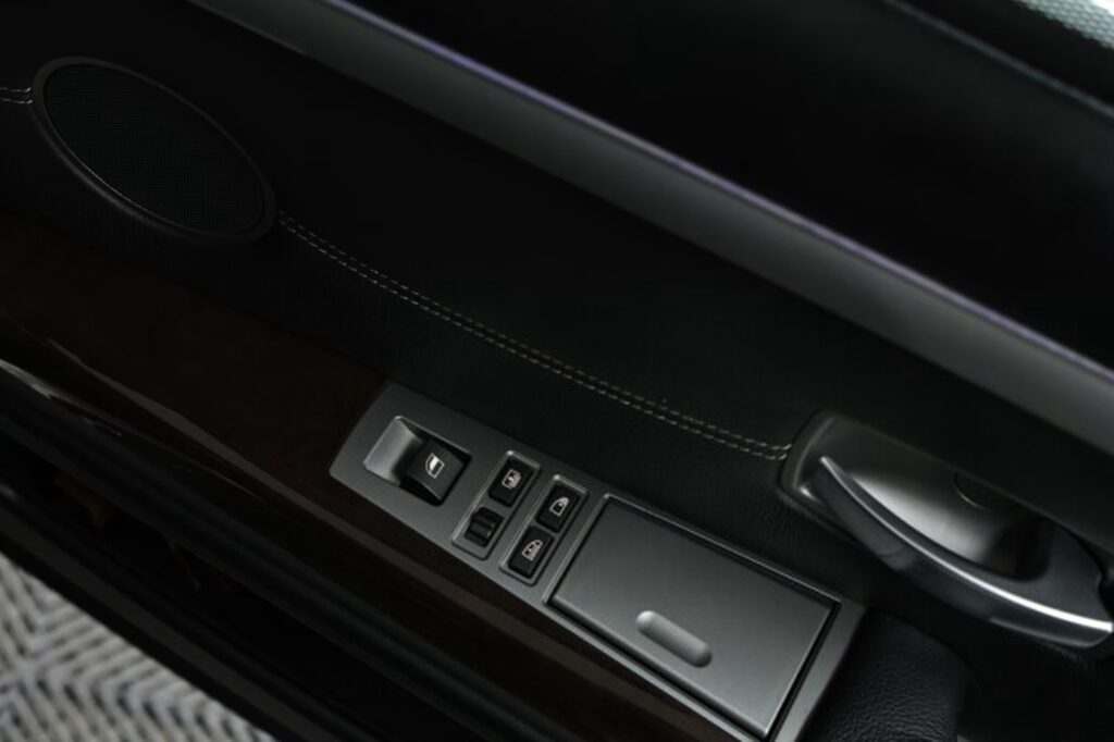 BMW 7 серия E65, E66 · Рестайлинг