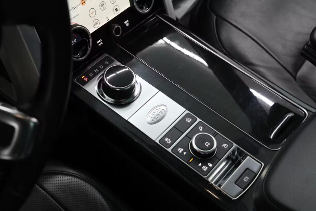 Land Rover Range Rover IV · Рестайлинг