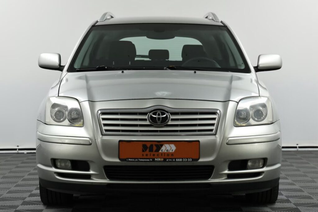 Toyota Avensis II (T250)