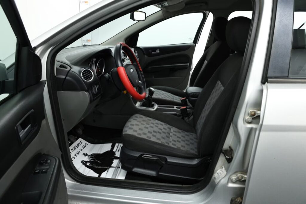 Ford Focus II · Рестайлинг